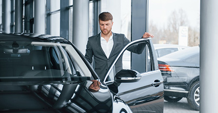 专属车辆服务，尊享高端体验